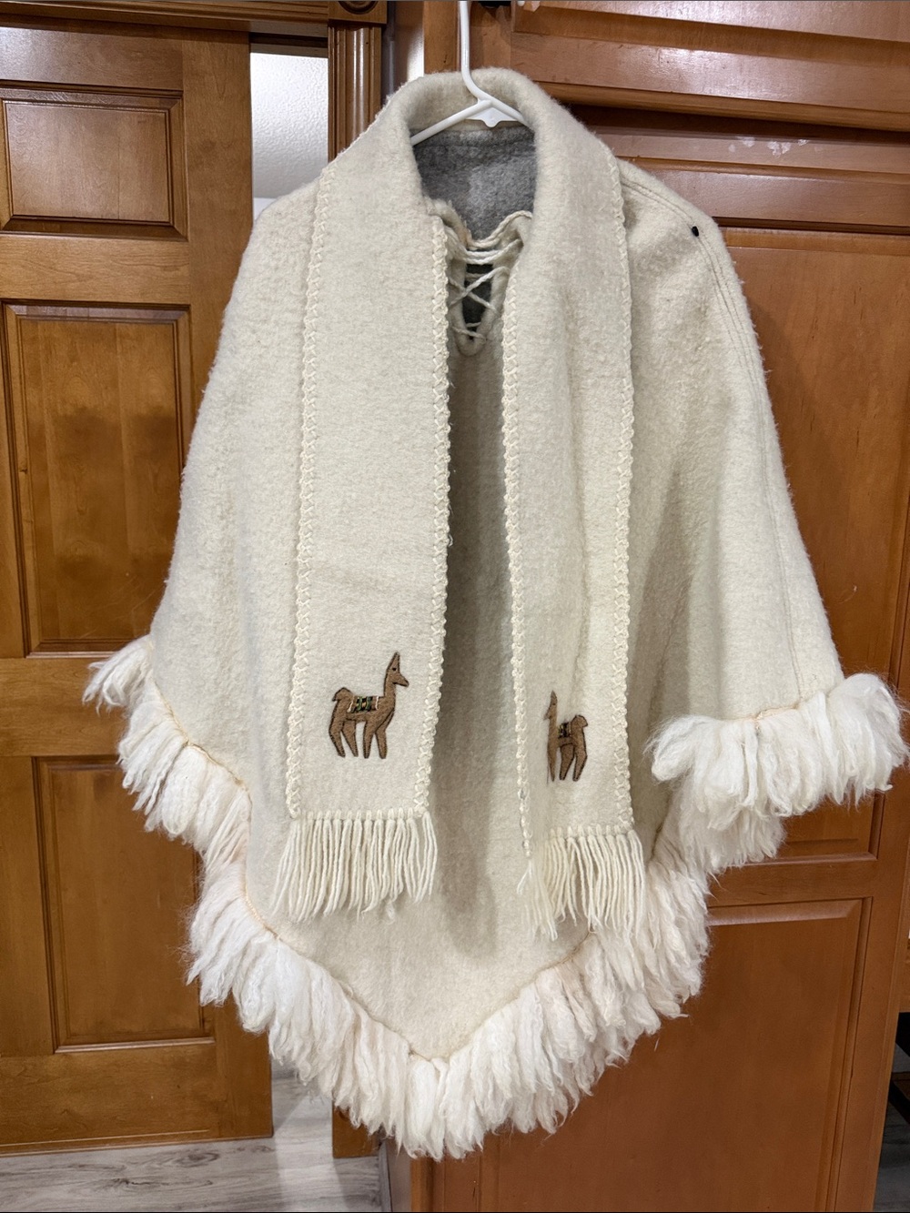 Vintage Aloaca wool Cream Fringe Poncho with Alpaca Embroidery
